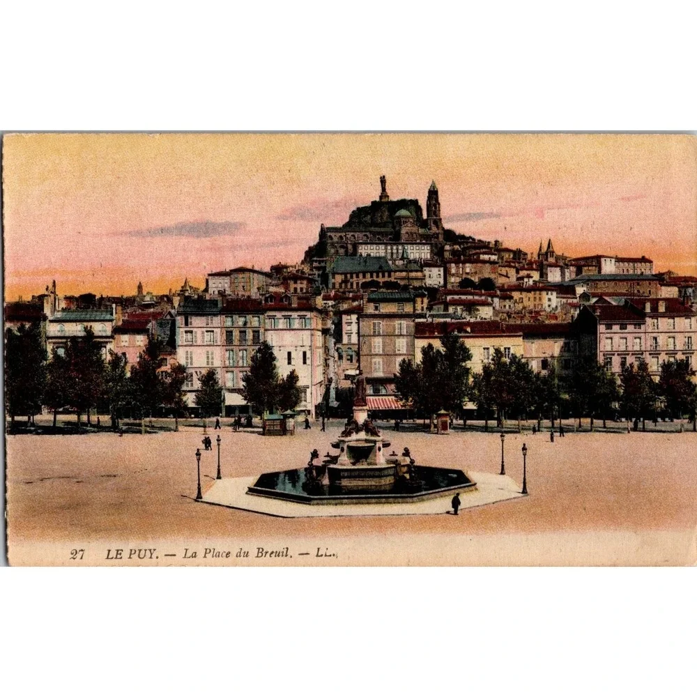 Vintage Le Puy La Place du Breuil Scenic French Postcard‎ by Levy Paris